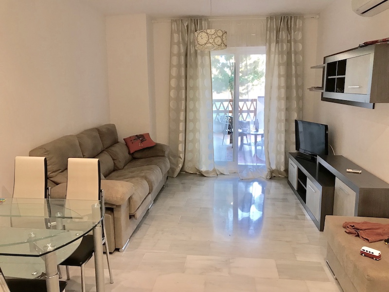 Apartamento en la planta baja en RIVIERA - arbatestates.com