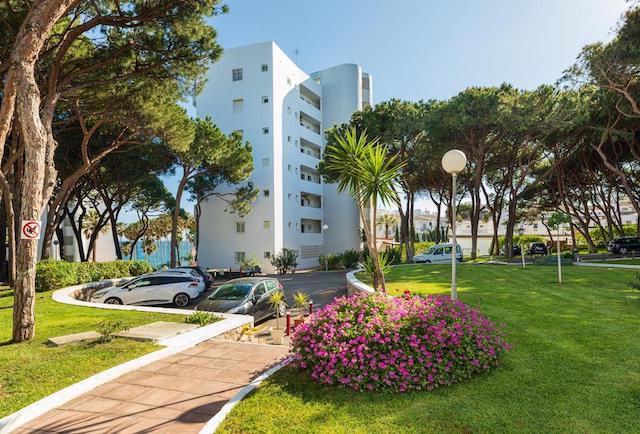 Apartamento con 1 dormitorio en la playa - arbatestates.com